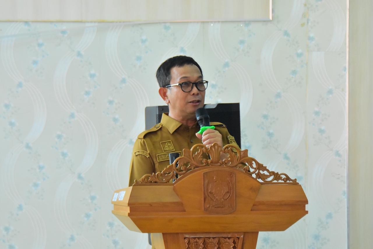 Bupati Soppeng Serahkan Bantuan Benih Padi dan Jagung